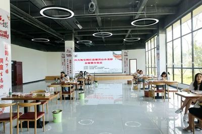 厲害了！君山區(qū)創(chuàng)業(yè)孵化基地榮膺省級基地并獲評優(yōu)，商務(wù)秘書服務(wù)成亮點(diǎn)